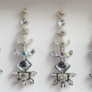 SLS069 Long Silver Coloured Crystal Fancy Bindis 1