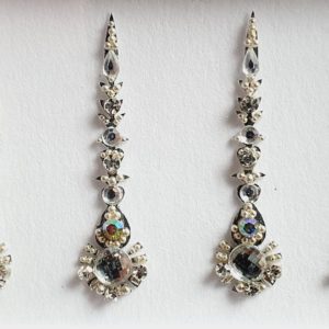 SLS076 Long Silver Coloured Crystal Fancy Bindis 1