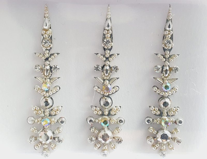 SLS111 Long Silver Coloured Crystal Fancy Bindis