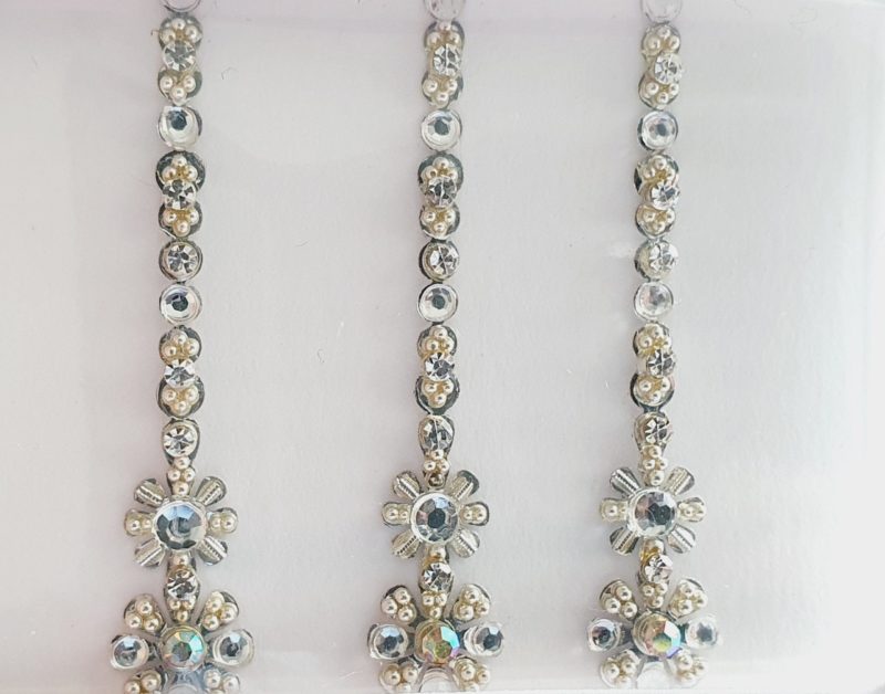 SLS136 Long Silver Coloured Crystal Fancy Bindis