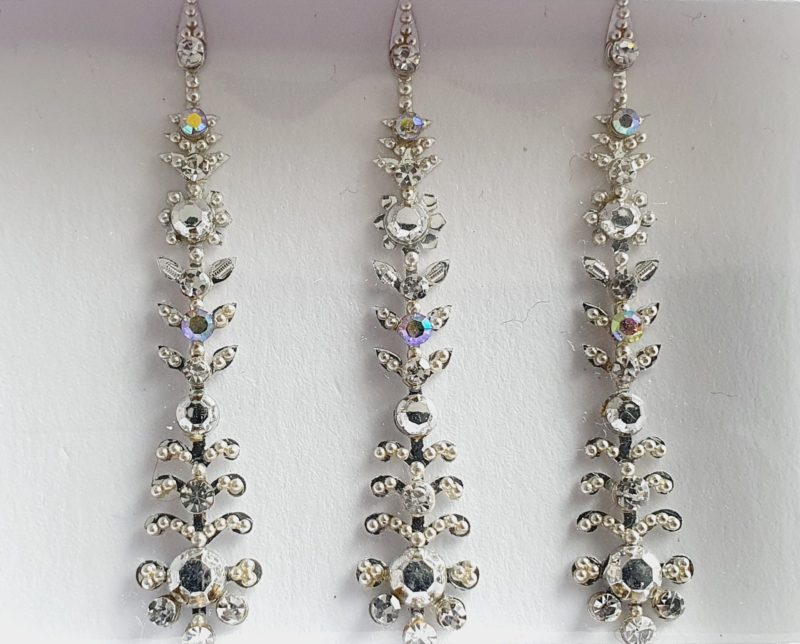 SLS142 Long Silver Coloured Crystal Fancy Bindis