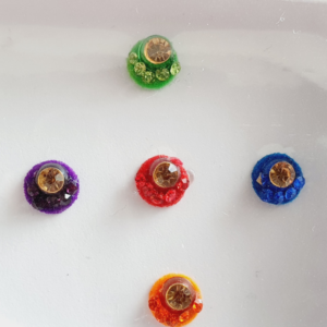 VRC121 Round Coloured Crystal Fancy Bindis   1